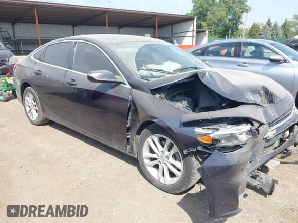 2016 Chevrolet Malibu LT z VIN 1G1ZE5ST2GF226554, wystawiony jako IAAI lot #43224254 z przebiegiem 177 242 mil mil oraz . Historia ofert i sprzedaży dostępna na DreamBid. Obrazek 1.