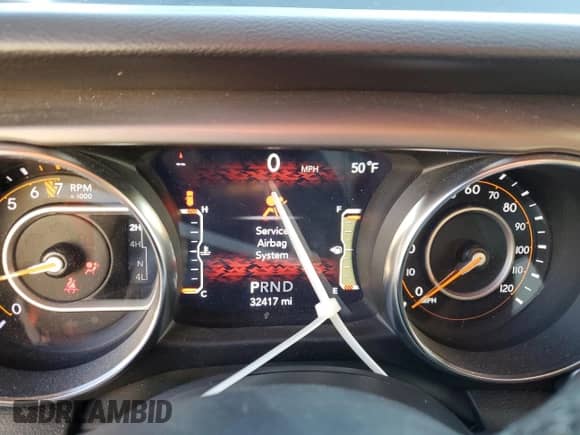 2022 Jeep Wrangler Unlimited High Tide z VIN 1C4HJXDG0NW247152, wystawiony jako Copart lot #82371674 z przebiegiem 32 417 mil mil oraz Szkoda całkowita • Salvage title. Historia ofert i sprzedaży dostępna na DreamBid. Obrazek 9.