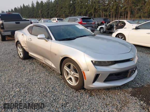 2017 Chevrolet Camaro 1LS z VIN 1G1FA1RXXH0148867, wystawiony jako IAAI lot #43126755 z przebiegiem 66 063 mil mil oraz . Historia ofert i sprzedaży dostępna na DreamBid. Obrazek 1.