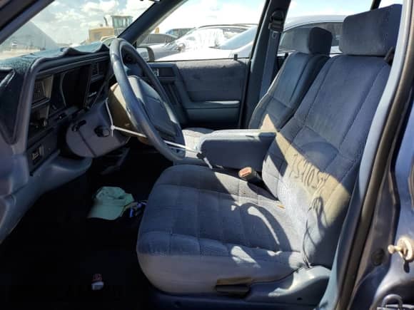 1993 Dodge Spirit with VIN 1B3XA46K0PF638477, listed as a Copart auction lot 75710534 with 50,637 mi miles and Salvage title. Bid and sale history available at DreamBid. Image 7.