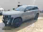 2020 Jeep Grand Cherokee Altitude с VIN 1C4RJFAG3LC237734, выставлен на аукционе Copart как лот 81571475 с пробегом 139 026 миль миль и Списание • Salvage title. История ставок и продаж доступна на DreamBid. Изображение 1.
