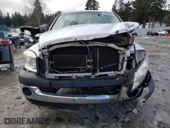 2007 Dodge 2500 SLT with VIN 3D7KR26D97G779639, listed as a Copart auction lot 45243225 with 170,587 mi miles and Salvage title. Bid and sale history available at DreamBid. Image 5.