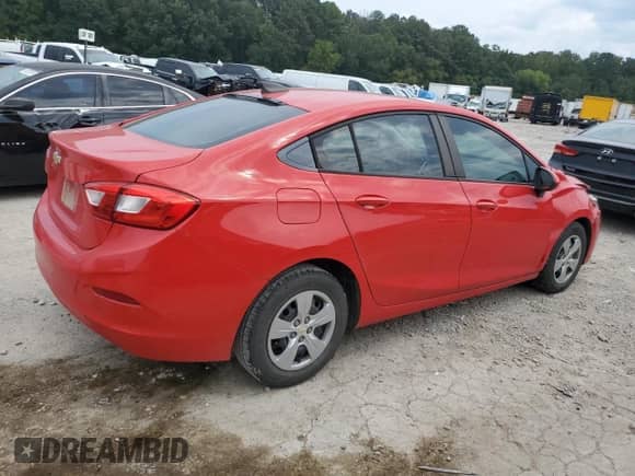 2018 Chevrolet Cruze LS с VIN 1G1BC5SM6J7188098, выставлен на аукционе Copart как лот 80667655 с пробегом 121 598 миль миль и Списание • Salvage title. История ставок и продаж доступна на DreamBid. Изображение 3.