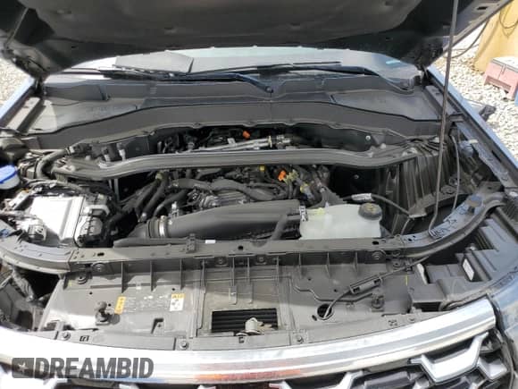 2025 Ford Explorer Platinum with VIN 1FMUK8HH5SGB61096, listed as a Copart auction lot 68898795 with 5,605 mi miles and Non repairable. Bid and sale history available at DreamBid. Image 12.