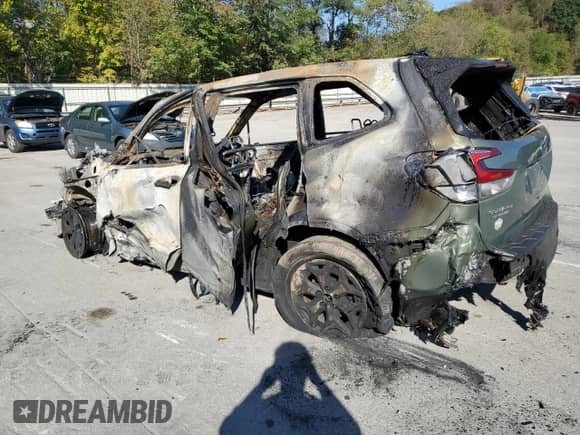 2021 Subaru Forester Premium with VIN JF2SKAJC6MH480703, listed as a Copart auction lot 82216705 with Not provided miles and Salvage title. Bid and sale history available at DreamBid. Image 2.