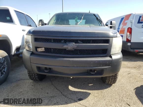 2007 Chevrolet Silverado 1500 Work Truck с VIN 1GCEK19C87E506319, выставлен на аукционе Copart как лот 48012335 с пробегом 206 815 миль миль и Списание • Salvage title. История ставок и продаж доступна на DreamBid. Изображение 5.