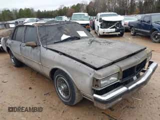 1990 Chevrolet Caprice с VIN 1G1BU54EXLA109430, выставлен на аукционе IAAI как лот 41556535 с пробегом Не указан миль и . История ставок и продаж доступна на DreamBid. Изображение 1.