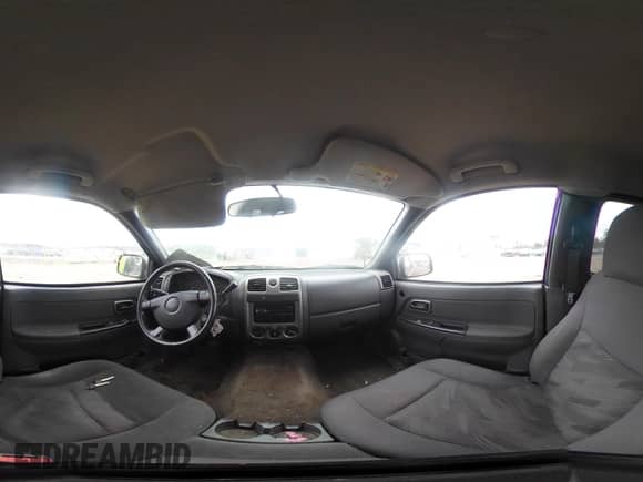 2005 Chevrolet Colorado LS Z71 z VIN 1GCDS196X58266188, wystawiony jako IAAI lot #41662363 z przebiegiem 144 160 mil mil oraz . Historia ofert i sprzedaży dostępna na DreamBid. Obrazek 18.