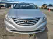 2011 Hyundai Sonata SE с VIN 5NPEC4AC3BH177595, выставлен на аукционе Copart как лот 71258105 с пробегом 155 508 миль миль и На запчасти • Non repairable. История ставок и продаж доступна на DreamBid. Изображение 5.