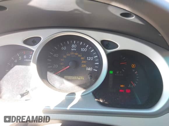 2004 Toyota Highlander с VIN JTEEP21A740037987, выставлен на аукционе IAAI как лот 43267431 с пробегом 173 242 миль миль и . История ставок и продаж доступна на DreamBid. Изображение 7.