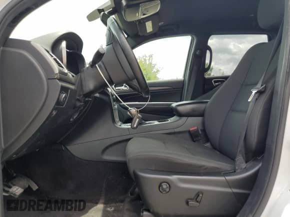 2018 Jeep Grand Cherokee Laredo E z VIN 1C4RJEAG4JC158788, wystawiony jako Copart lot #63135395 z przebiegiem 105 472 mil mil oraz Szkoda całkowita • Salvage title. Historia ofert i sprzedaży dostępna na DreamBid. Obrazek 7.