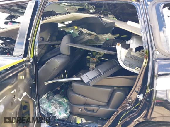 2021 Honda Pilot Touring 7-Passenger z VIN 5FNYF6H63MB088594, wystawiony jako IAAI lot #39837443 z przebiegiem 70 415 mil mil oraz . Historia ofert i sprzedaży dostępna na DreamBid. Obrazek 8.