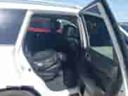 2017 Nissan Pathfinder SL z VIN 5N1DR2MM1HC680626, wystawiony jako IAAI lot #42799068 z przebiegiem 109 031 mil mil oraz . Historia ofert i sprzedaży dostępna na DreamBid. Obrazek 8.