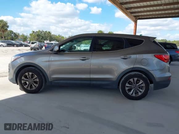 2016 Hyundai Santa Fe с VIN 5XYZT3LB8GG350784, выставлен на аукционе IAAI как лот 43490151 с пробегом 227 737 миль миль и . История ставок и продаж доступна на DreamBid. Изображение 14.