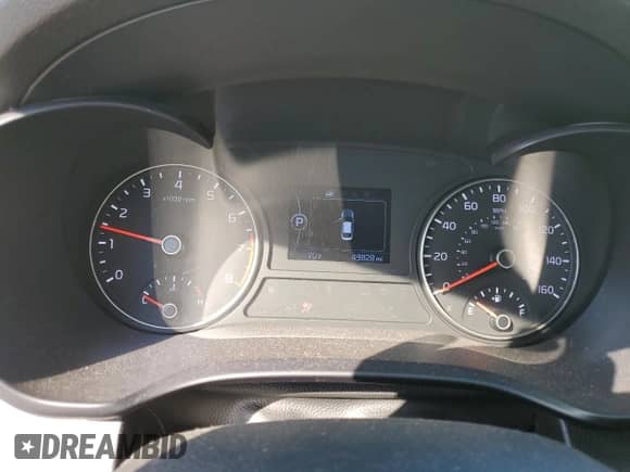 2018 Kia Optima LX z VIN 5XXGT4L32JG253260, wystawiony jako Copart lot #71171975 z przebiegiem 43 828 mil mil oraz Szkoda całkowita • Salvage title. Historia ofert i sprzedaży dostępna na DreamBid. Obrazek 9.