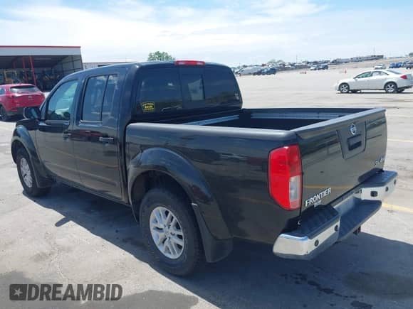 2018 Nissan Frontier SV z VIN 1N6AD0EV7JN714254, wystawiony jako IAAI lot #42333057 z przebiegiem 56 460 mil mil oraz . Historia ofert i sprzedaży dostępna na DreamBid. Obrazek 3.