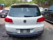 2014 Volkswagen Tiguan SEL with VIN WVGAV3AX7EW022239, listed as a IAAI auction lot 42381670 with 180,729 mi miles and . Bid and sale history available at DreamBid. Image 16.