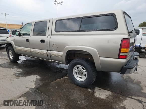 2002 Chevrolet Silverado 2500HD LS с VIN 1GCHK23U12F154935, выставлен на аукционе Copart как лот 70275405 с пробегом 334 991 миль миль и Списание • Salvage title. История ставок и продаж доступна на DreamBid. Изображение 2.