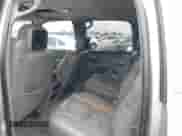 2005 Chevrolet Suburban LS с VIN 3GNEC16Z75G133051, выставлен на аукционе IAAI как лот 41415463 с пробегом 137 792 миль миль и . История ставок и продаж доступна на DreamBid. Изображение 8.