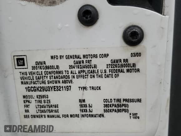 2000 Chevrolet Silverado 2500 LS с VIN 1GCGK29U3YE321197, выставлен на аукционе Copart как лот 62941365 с пробегом 128 738 миль миль и Чистый • Clean title. История ставок и продаж доступна на DreamBid. Изображение 13.