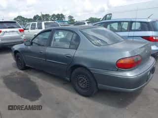 2004 Chevrolet Malibu Classic z VIN 1G1ND52F04M678974, wystawiony jako IAAI lot #43110854 z przebiegiem 178 092 mil mil oraz . Historia ofert i sprzedaży dostępna na DreamBid. Obrazek 3.