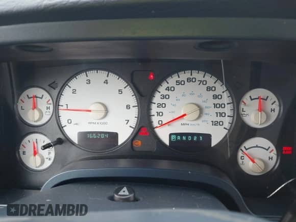 2002 Dodge 1500 with VIN 3D7HU18ZX2G209962, listed as a IAAI auction lot 42187205 with 166,284 mi miles and . Bid and sale history available at DreamBid. Image 7.