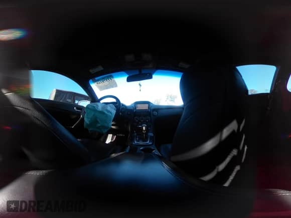 2015 Hyundai Genesis Coupe Ultimate с VIN KMHHU6KJ1FU126638, выставлен на аукционе IAAI как лот 41378169 с пробегом 100 576 миль миль и . История ставок и продаж доступна на DreamBid. Изображение 19.