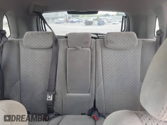 2005 Hyundai Tucson GLS с VIN KM8JN72D75U054700, выставлен на аукционе Copart как лот 67617205 с пробегом 196 333 миль миль и Списание • Salvage title. История ставок и продаж доступна на DreamBid. Изображение 10.