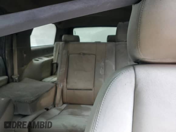 2014 Chevrolet Suburban LT with VIN 1GNSCJE05ER217701, listed as a Copart auction lot 70168065 with Not provided miles and Salvage title. Bid and sale history available at DreamBid. Image 10.