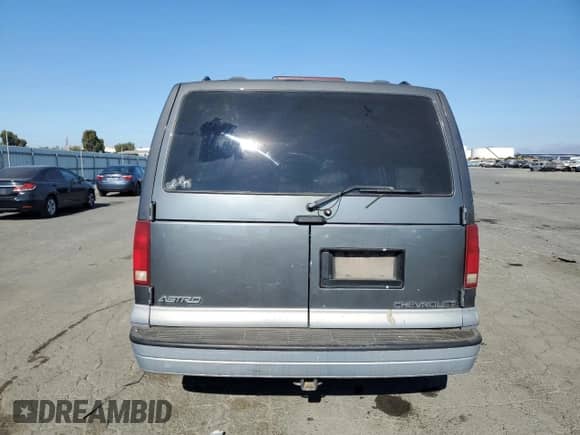 2000 Chevrolet Astro с VIN 1GNEL19W2YB162505, выставлен на аукционе Copart как лот 66702904 с пробегом Не указан миль и Списание • Salvage title. История ставок и продаж доступна на DreamBid. Изображение 6.