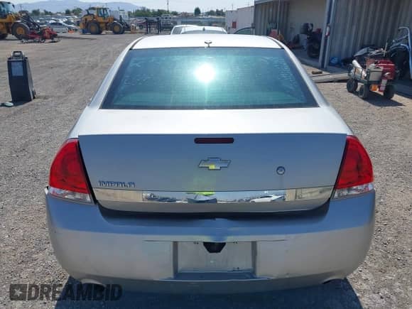 2007 Chevrolet Impala Police Police с VIN 2G1WS55RX79416641, выставлен на аукционе IAAI как лот 42444530 с пробегом 190 251 миль миль и . История ставок и продаж доступна на DreamBid. Изображение 16.
