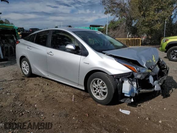 2019 Toyota Prius LE с VIN JTDKARFU1K3088207, выставлен на аукционе Copart как лот 86588485 с пробегом Не указан миль и Списание • Salvage title. История ставок и продаж доступна на DreamBid. Изображение 4.