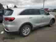 2020 Kia Sorento LX с VIN 5XYPGDA51LG622410, выставлен на аукционе Copart как лот 70050695 с пробегом 124 640 миль миль и Чистый • Clean title. История ставок и продаж доступна на DreamBid. Изображение 3.