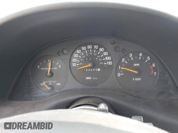 1998 Chevrolet Monte Carlo Z34 with VIN 2G1WX12K9W9309726, listed as a IAAI auction lot 42365024 with 184,025 mi miles and . Bid and sale history available at DreamBid. Image 7.