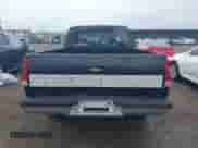 1997 Chevrolet Silverado 1500 z VIN 1GCEC19W5VE263332, wystawiony jako IAAI lot #42400176 z przebiegiem 141 078 mil mil oraz . Historia ofert i sprzedaży dostępna na DreamBid. Obrazek 16.