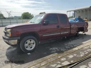 2003 Chevrolet Silverado 1500 LS z VIN 1GCEK19T73E247493, wystawiony jako Copart lot #57914945 z przebiegiem Nie podano mil oraz Czysty tytuł • Clean title. Historia ofert i sprzedaży dostępna na DreamBid. Obrazek 1.