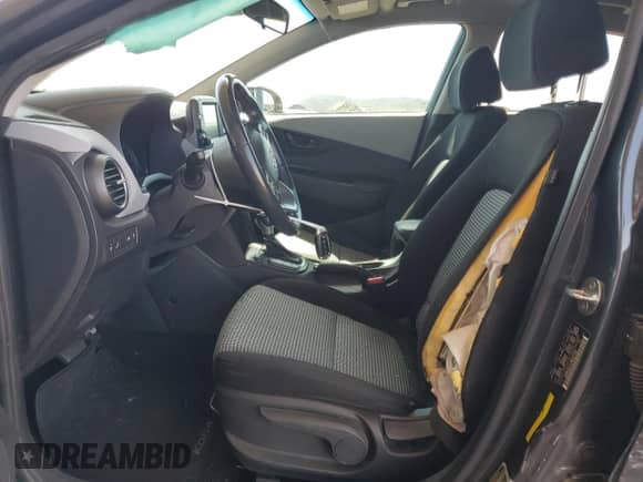 2021 Hyundai Kona SEL with VIN KM8K22AA3MU677351, listed as a Copart auction lot 60547265 with 104,869 mi miles and Salvage title. Bid and sale history available at DreamBid. Image 7.