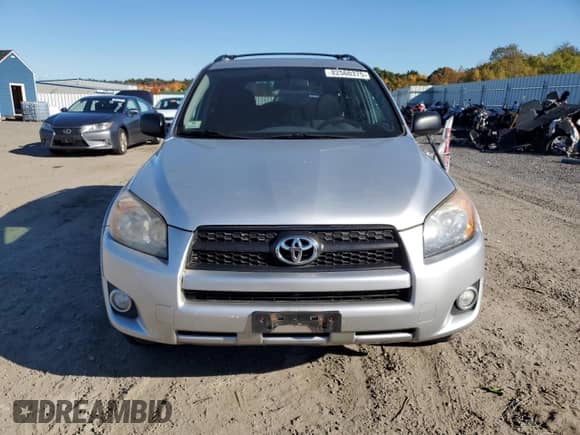 2009 Toyota RAV4 Sport with VIN 2T3BF32V09W023045, listed as a Copart auction lot 82560375 with 65,700 mi miles and Clean title. Bid and sale history available at DreamBid. Image 5.