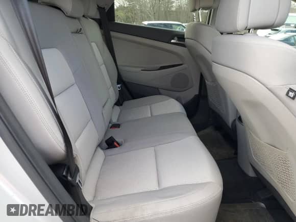 2017 Hyundai Tucson Value z VIN KM8J3CA21HU309795, wystawiony jako Copart lot #54085695 z przebiegiem 63 478 mil mil oraz Szkoda całkowita • Salvage title. Historia ofert i sprzedaży dostępna na DreamBid. Obrazek 11.