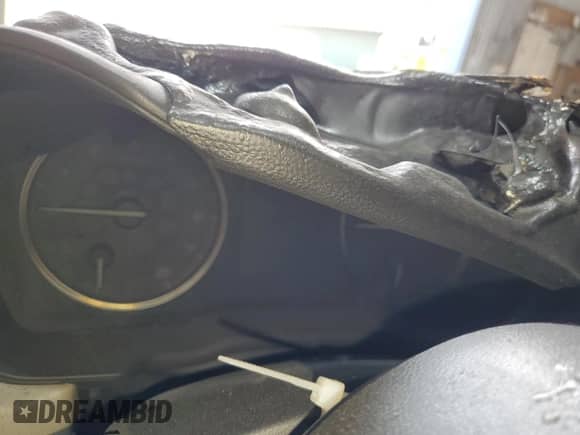 2025 Subaru Forester Premium z VIN JF2SLDDC8SH422227, wystawiony jako Copart lot #66929385 z przebiegiem Nie podano mil oraz Szkoda całkowita • Salvage title. Historia ofert i sprzedaży dostępna na DreamBid. Obrazek 9.