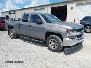 2017 Chevrolet Silverado 1500 Work Truck с VIN 1GCRCNEH9HZ200568, выставлен на аукционе IAAI как лот 42626900 с пробегом 157 627 миль миль и . История ставок и продаж доступна на DreamBid. Изображение 1.