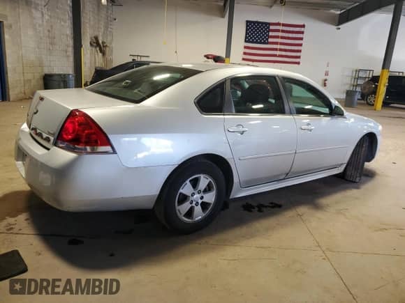 2011 Chevrolet Impala LT Fleet с VIN 2G1WG5EK8B1256044, выставлен на аукционе Copart как лот 85872185 с пробегом 173 482 миль миль и Списание • Salvage title. История ставок и продаж доступна на DreamBid. Изображение 3.