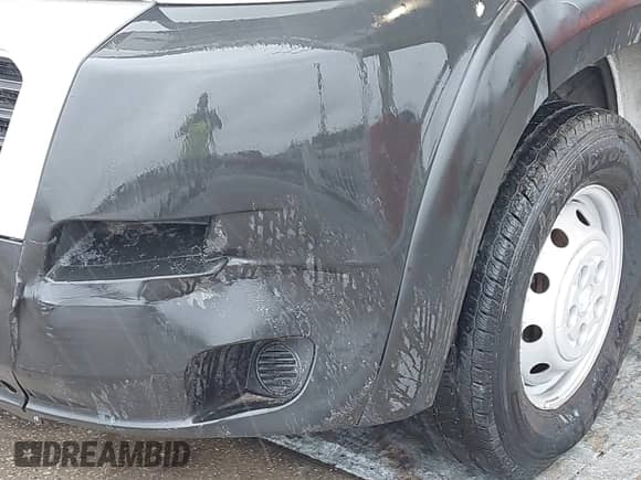 2019 Ram ProMaster Cargo z VIN 3C6TRVDG2KE515235, wystawiony jako IAAI lot #42744738 z przebiegiem 88 721 mil mil oraz . Historia ofert i sprzedaży dostępna na DreamBid. Obrazek 6.