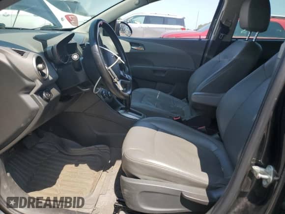 2014 Chevrolet Sonic LTZ with VIN 1G1JE6SB5E4241777, listed as a Copart auction lot 60117705 with 139,287 mi miles and Clean title. Bid and sale history available at DreamBid. Image 7.
