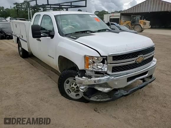 2011 Chevrolet Silverado 2500HD Work Truck с VIN 1GB2CVCG6BZ391177, выставлен на аукционе Copart как лот 74002894 с пробегом 333 293 миль миль и Списание • Salvage title. История ставок и продаж доступна на DreamBid. Изображение 11.