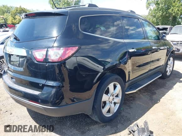 2017 Chevrolet Traverse LT с VIN 1GNKRGKD8HJ315021, выставлен на аукционе IAAI как лот 43051538 с пробегом 156 149 миль миль и . История ставок и продаж доступна на DreamBid. Изображение 4.