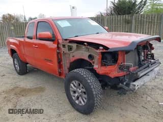 2016 Toyota Tacoma SR с VIN 5TFSX5EN5GX046740, выставлен на аукционе IAAI как лот 41998880 с пробегом 110 609 миль миль и . История ставок и продаж доступна на DreamBid. Изображение 1.