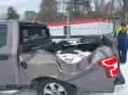 2018 Ford F-150 XL z VIN 1FTEW1EB6JFC63953, wystawiony jako IAAI lot #41304091 z przebiegiem 74 636 mil mil oraz . Historia ofert i sprzedaży dostępna na DreamBid. Obrazek 18.