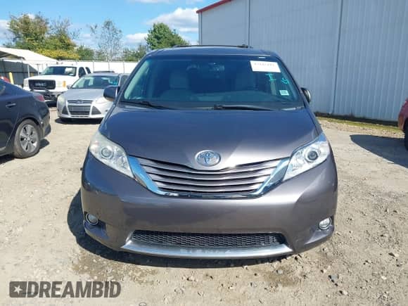 2015 Toyota Sienna XLE z VIN 5TDYK3DCXFS655064, wystawiony jako IAAI lot #43445181 z przebiegiem 235 268 mil mil oraz . Historia ofert i sprzedaży dostępna na DreamBid. Obrazek 12.