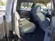 2019 Ram 1500 Big Horn z VIN 1C6RR7TT5KS658729, wystawiony jako IAAI lot #43459370 z przebiegiem 145 435 mil mil oraz . Historia ofert i sprzedaży dostępna na DreamBid. Obrazek 8.